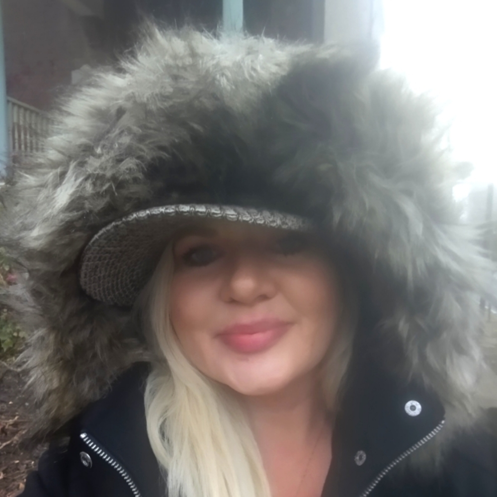 Meet your Posher, Brandi